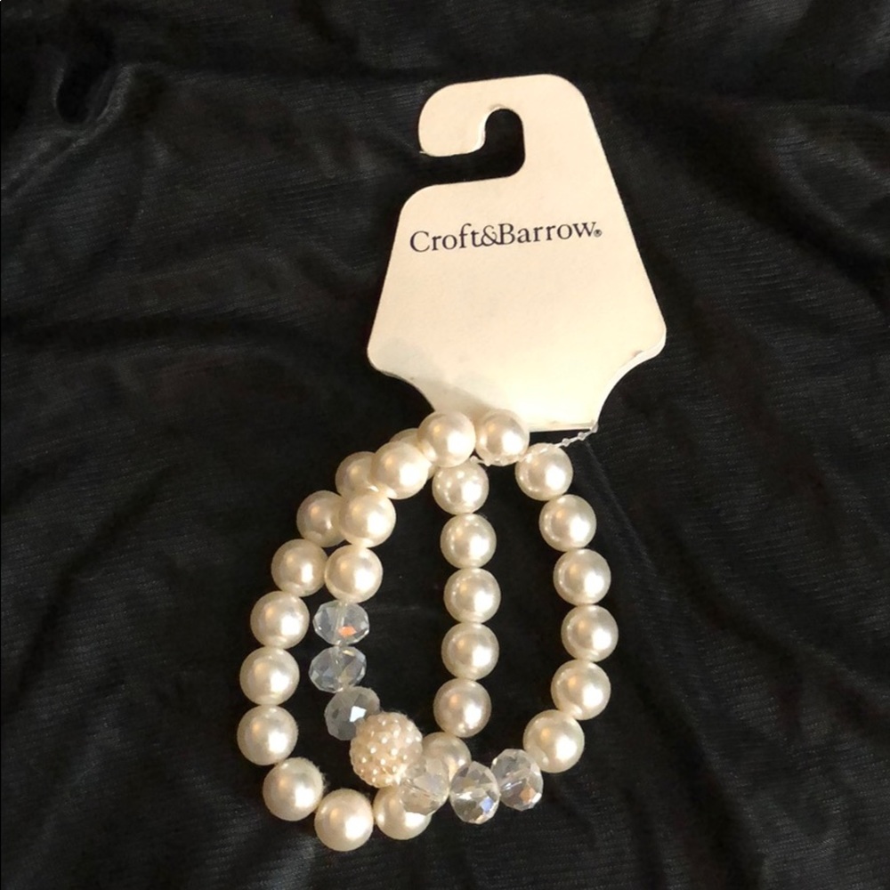Pearl shape bracelet